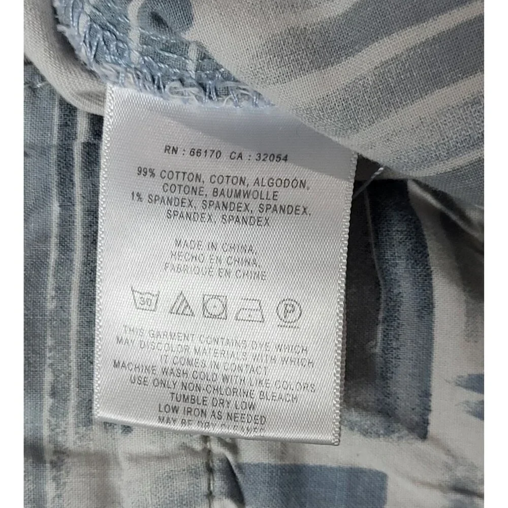 Pilcro Hyphen Womens Light Blue Cotton Casual Shorts Size 26